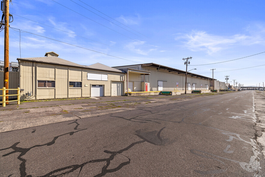 661 S Spring St, Klamath Falls, OR for lease - Building Photo - Image 2 of 24