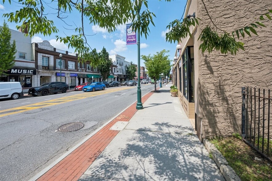 343-351 North Ave, New Rochelle, NY for sale - Building Photo - Image 3 of 10