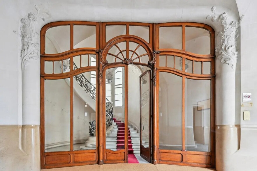 29 Boulevard De Courcelles, Paris for lease - Lobby - Image 2 of 15