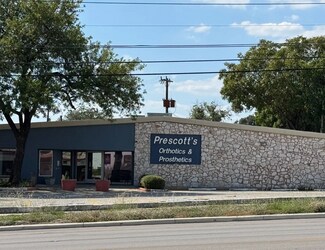 Plus de détails pour 6715 San Pedro Ave, San Antonio, TX - Flex à vendre