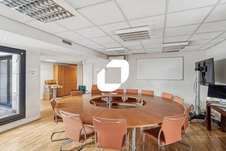Bureau dans Paris à vendre - Photo du bâtiment - Image 2 de 15