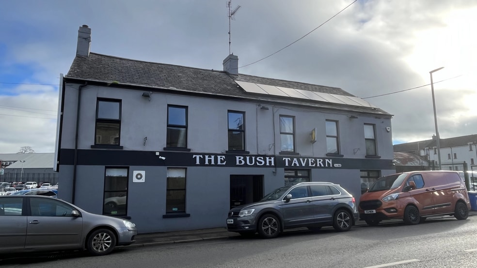 15-17 Market St, Ballymoney for sale - Primary Photo - Image 1 of 18