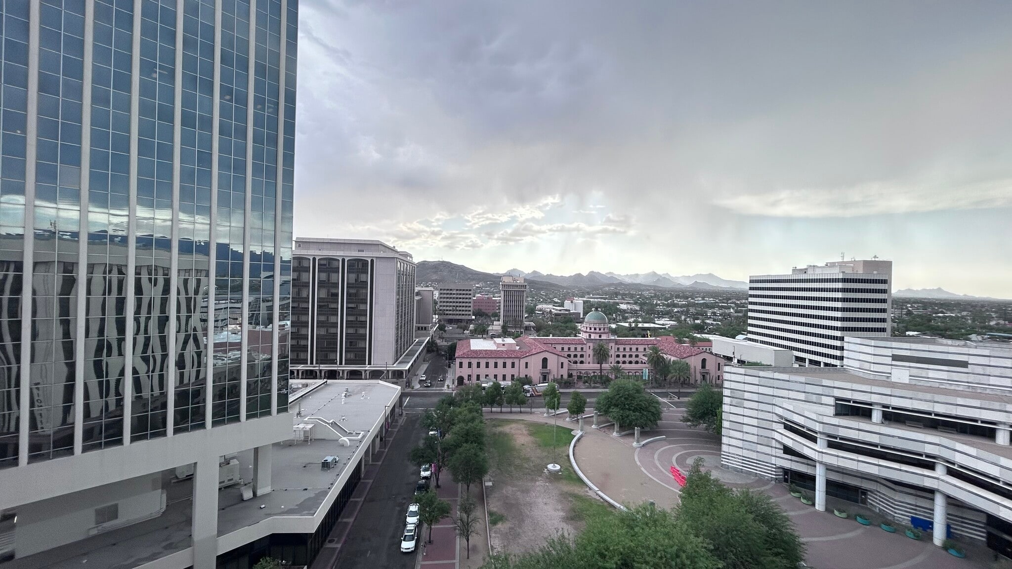 100 N Stone Ave, Tucson, AZ for lease Interior Photo- Image 1 of 5