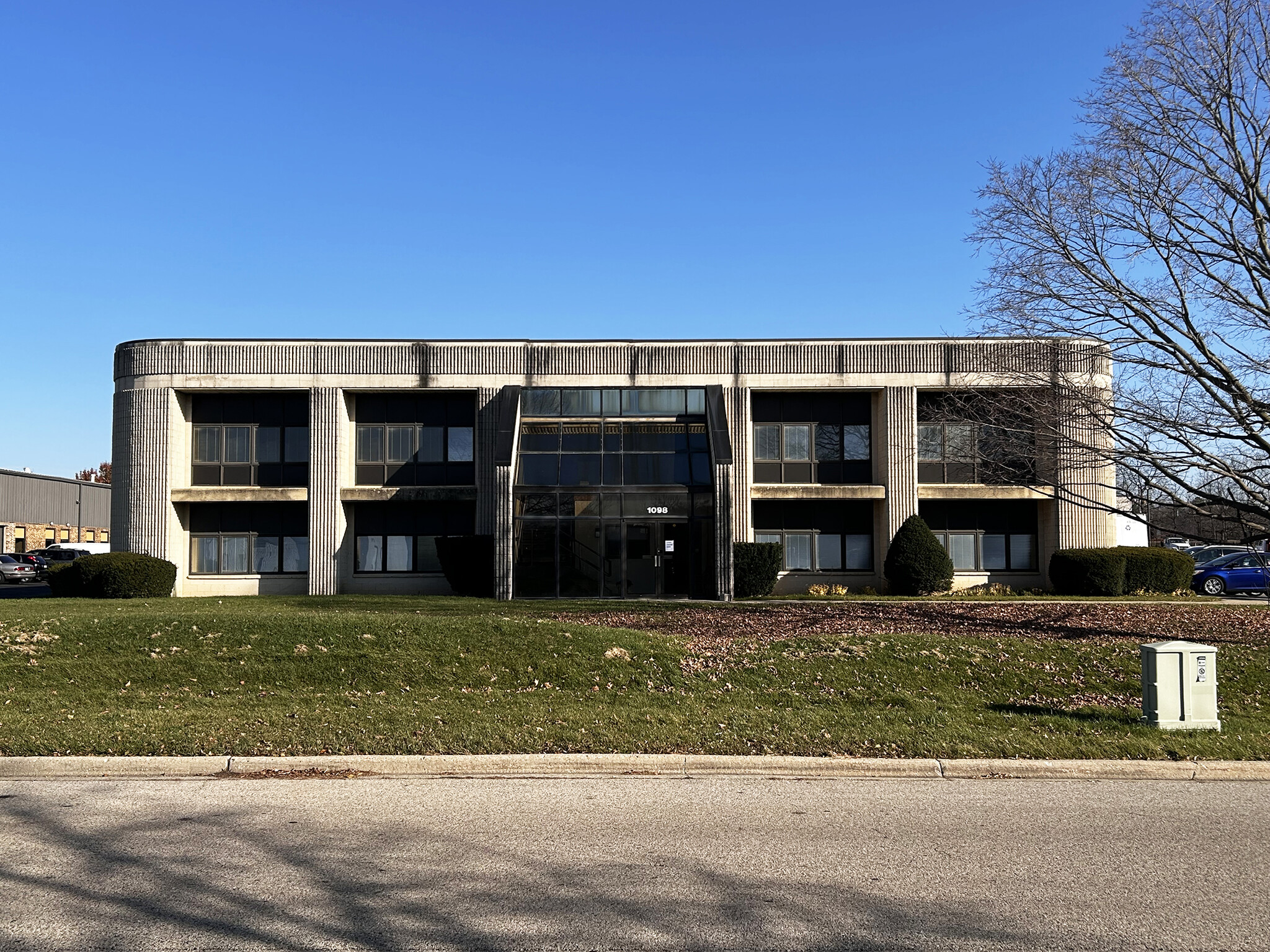 1098 Brown St, Wauconda, IL à vendre Photo du bâtiment- Image 1 de 1