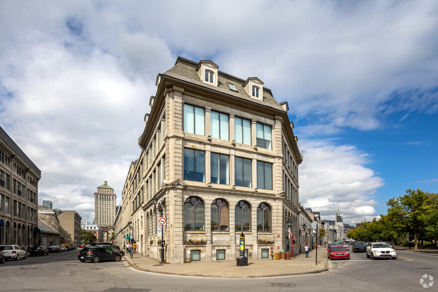 329 Rue de la Commune O, Montréal, QC for lease - Building Photo - Image 1 of 7