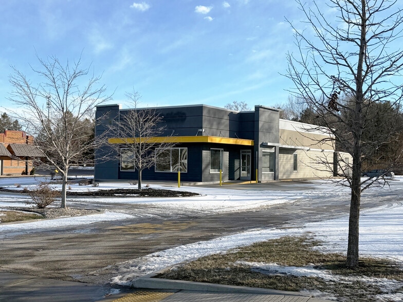 4661 Red Arrow Hwy, Stevensville, MI for lease - Primary Photo - Image 1 of 4