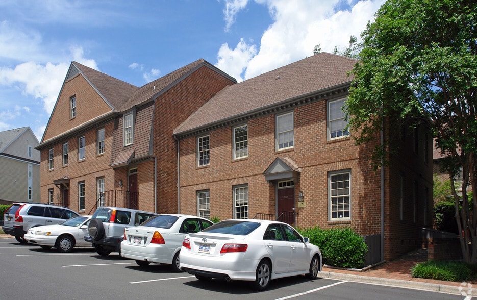 1024-1028 Washington St, Raleigh, NC for lease - Building Photo - Image 2 of 3