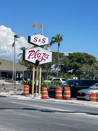 Plus de détails pour 5334 Gulf Dr, Bradenton Beach, FL - Commerce de détail à louer