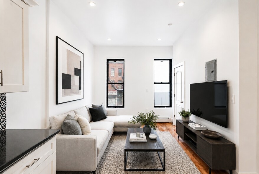 1822 Fulton St, Brooklyn, NY à vendre - Photo du bâtiment - Image 2 de 21