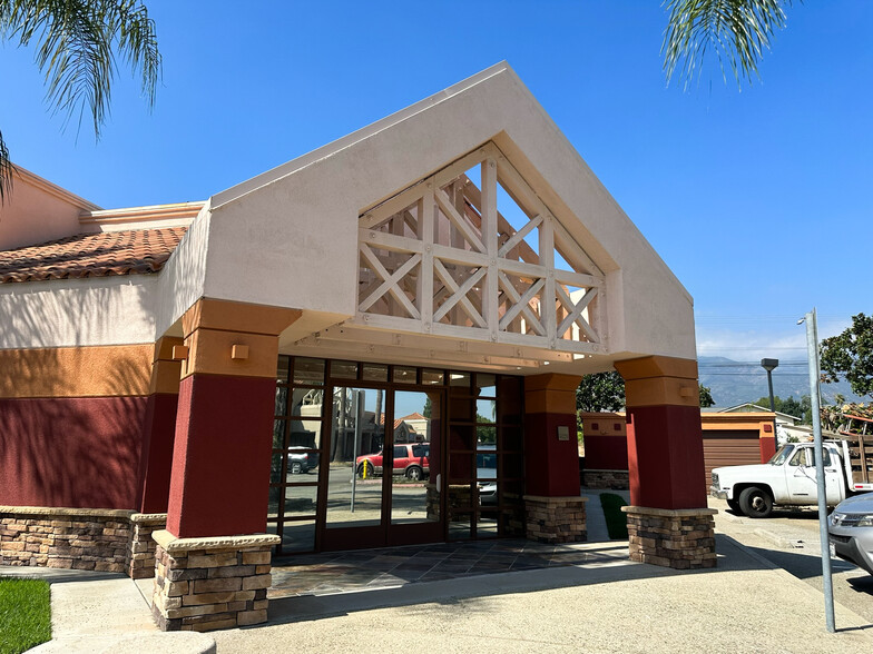 9255 Baseline Rd, Rancho Cucamonga, CA for lease - Building Photo - Image 2 of 13