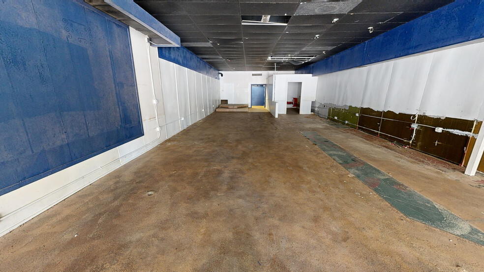 152-156 Broad Street, Kingsport, TN for sale - Matterport 3D Scan - Image 3 of 21