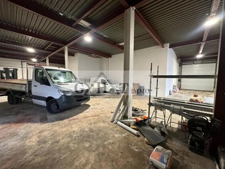 Industrial in Lisses for lease - Construction Photo - Image 3 of 6