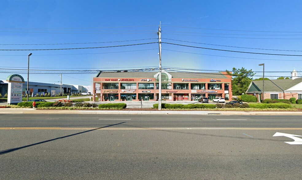 9832 York Rd, Baltimore, MD à louer - Photo du bâtiment - Image 2 de 6