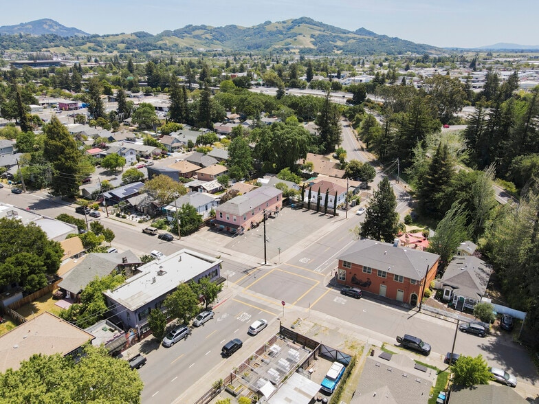 448 Sebastopol Ave, Santa Rosa, CA for sale - Building Photo - Image 3 of 4