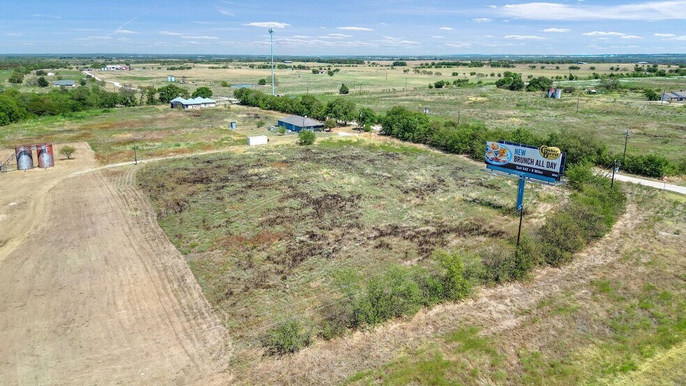 23343 W US Highway 82, Sherman, TX à vendre - Photo du bâtiment - Image 3 de 8