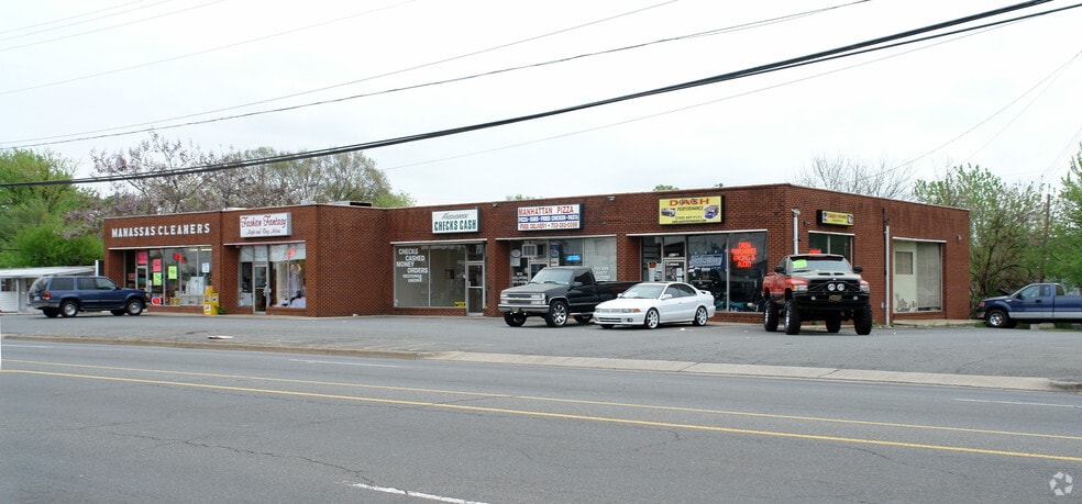 9013-9015 Centreville Rd, Manassas, VA for lease - Building Photo - Image 2 of 4