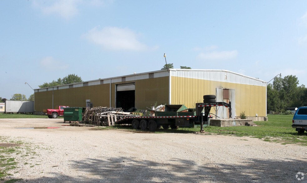 3800 S Meeker Ave portefeuille de 10 propriétés à vendre sur LoopNet.ca - Photo du bâtiment - Image 3 de 9