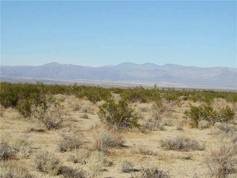 064-300-30-00-0, Inyokern, CA à vendre - Photo du bâtiment - Image 2 de 4