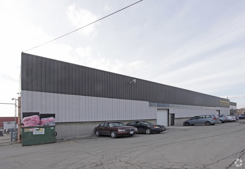 11 Dansk Ct, Toronto, ON for lease - Building Photo - Image 2 of 2
