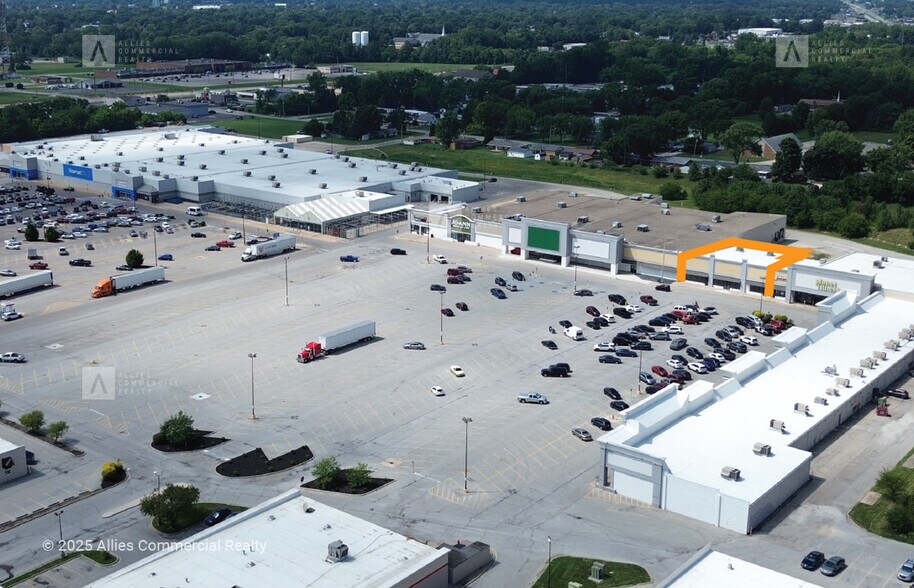 2122-2240 E Markland Ave, Kokomo, IN à louer - Photo du bâtiment - Image 2 de 6