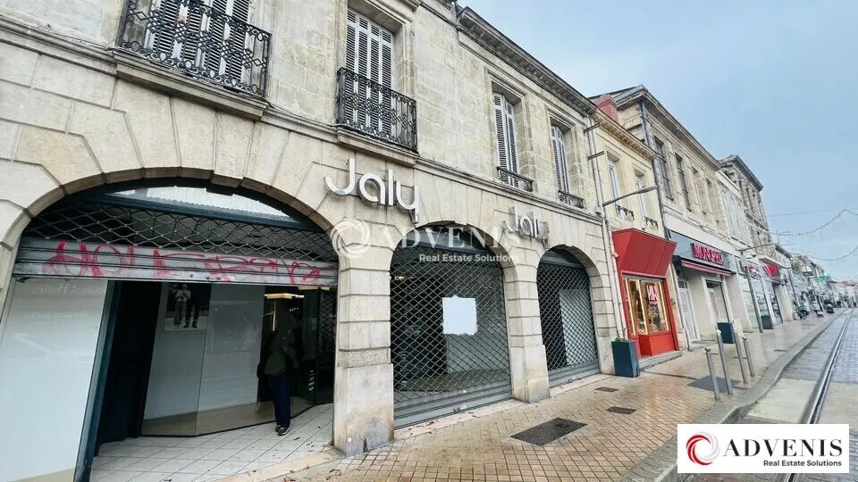 Commerce de détail dans Le Bouscat à louer Photo du bâtiment- Image 1 de 12