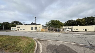 1919 E Us Highway 12, Michigan City, IN for lease Interior Photo- Image 2 of 8