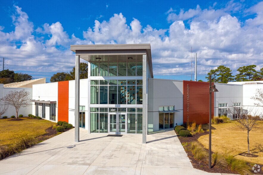 2387 Clements Ferry Rd, Charleston, SC à louer - Photo du bâtiment - Image 2 de 14