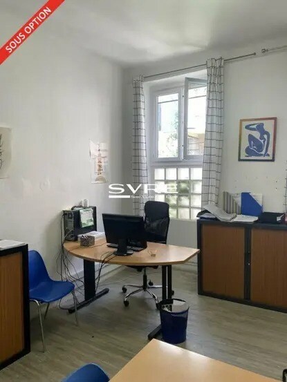 Office in Marseille for lease Interior Photo- Image 1 of 4