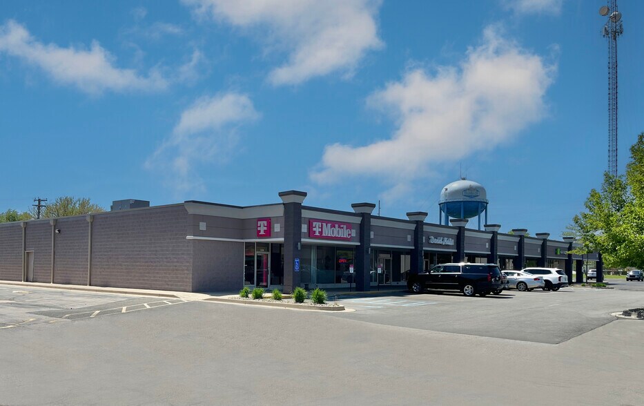 539 N Line St, Columbia City, IN à louer - Photo du bâtiment - Image 3 de 5