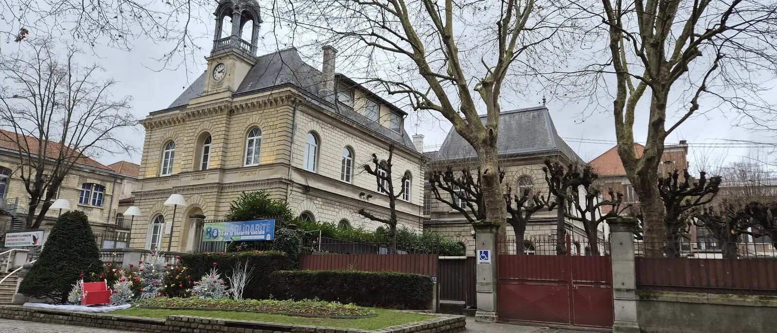 Bureau dans Montrouge à vendre Photo du bâtiment- Image 1 de 12