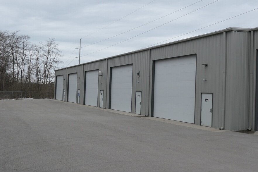 305 2nd Street #9-10, Ferrysburg, MI for sale - Building Photo - Image 3 of 8