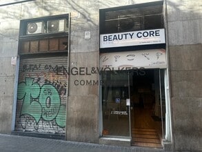 Retail in Barcelona, Barcelona for lease Interior Photo- Image 1 of 16
