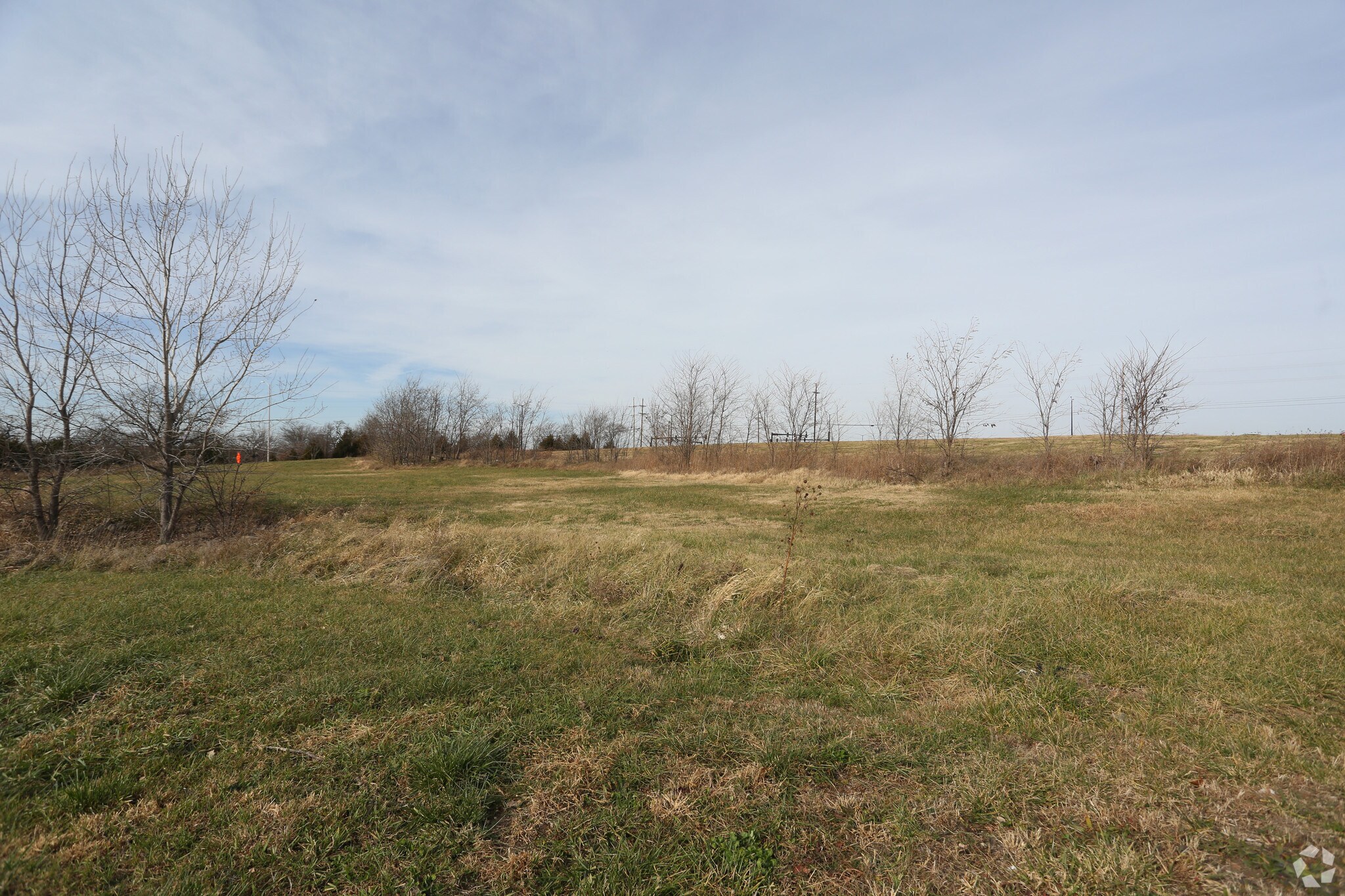 SE College Blvd, Olathe, KS for sale Primary Photo- Image 1 of 2