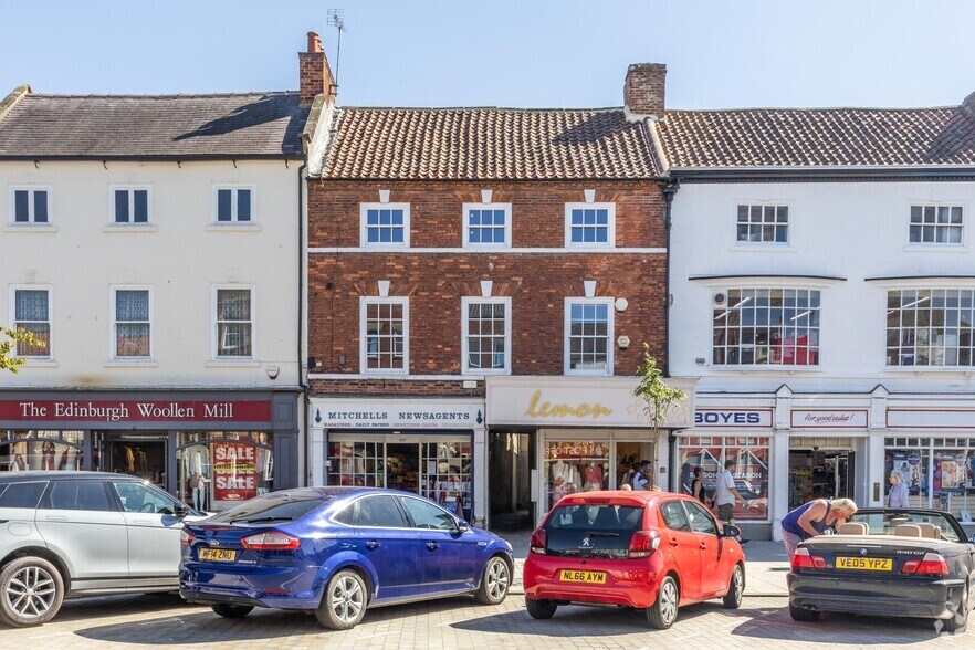 107 High St, Northallerton à louer - Photo du bâtiment - Image 2 de 3