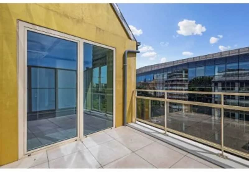 77 Rue Jean Bleuzen, Vanves for sale - Building Photo - Image 2 of 36