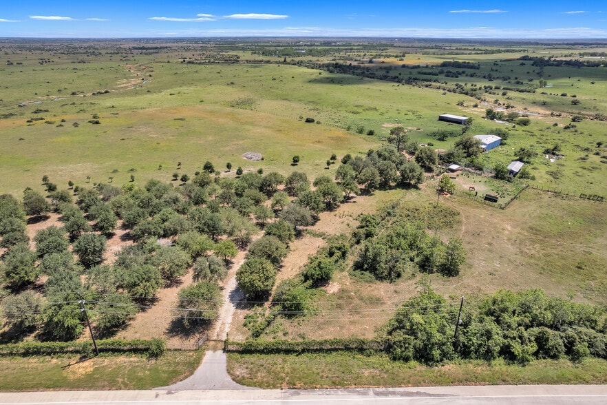 7489 Interstate 10 Frontage Rd, Sealy, TX for sale - Building Photo - Image 2 of 14