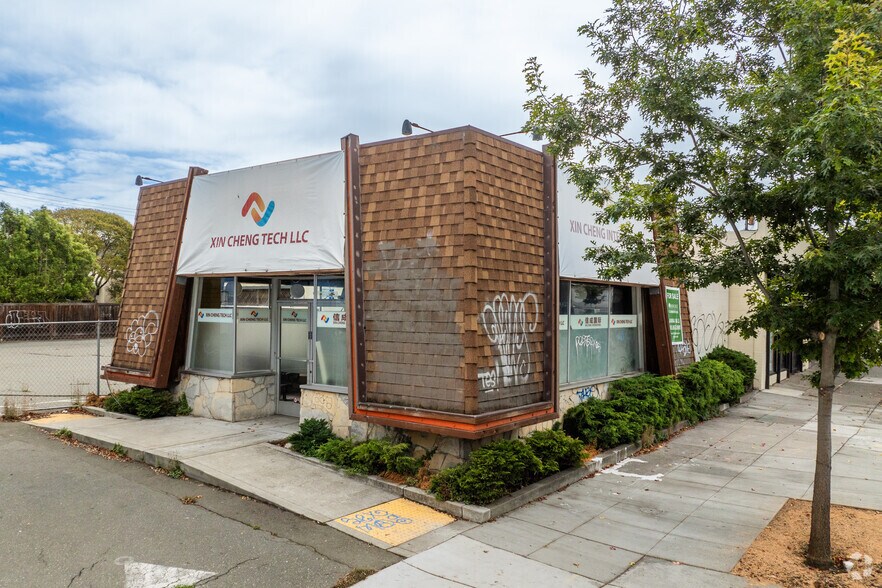 545 San Pablo Ave, Albany, CA à vendre - Aérien - Image 2 de 3