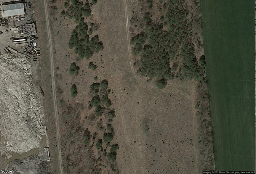 4285 Middle Country Rd, Calverton, NY for sale - Primary Photo - Image 1 of 2