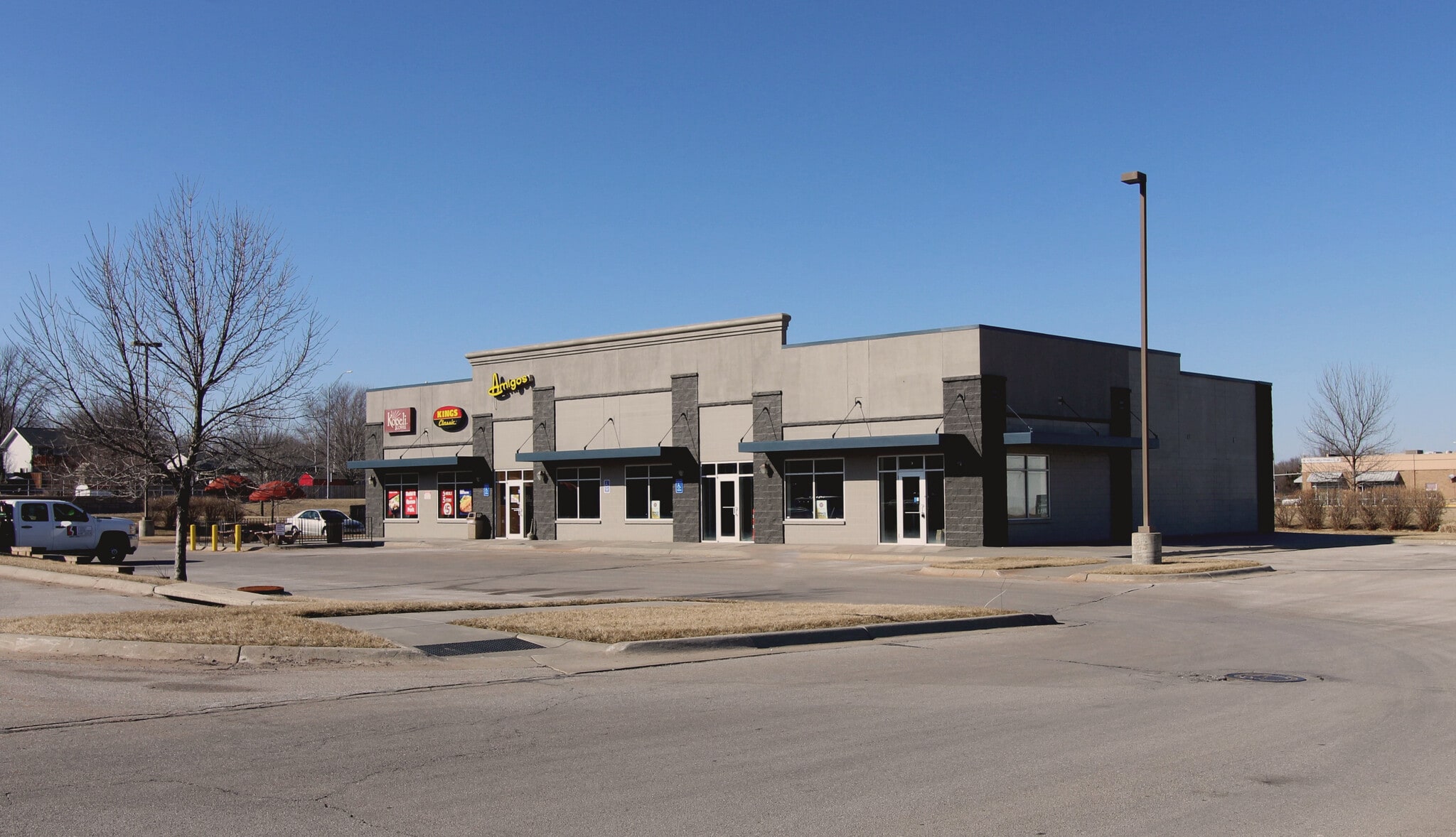 4750 W Huntington Ave, Lincoln, NE for lease Building Photo- Image 1 of 3