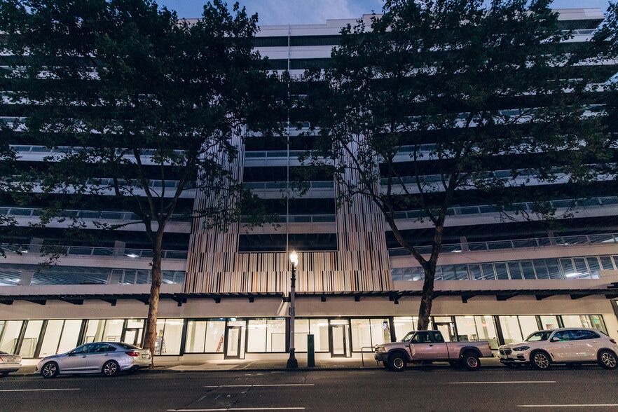 504-538 SW 4th Ave, Portland, OR à louer - Photo du bâtiment - Image 2 de 6