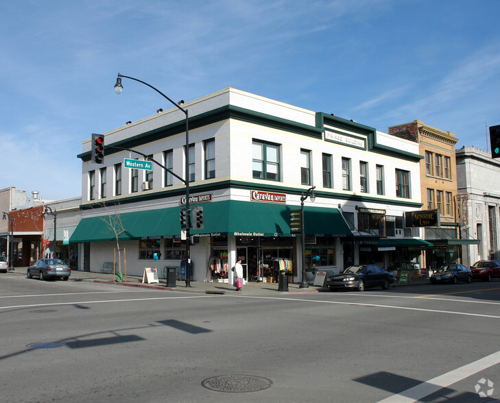 18-24 Western Ave, Petaluma, CA à louer - Photo principale - Image 1 de 2