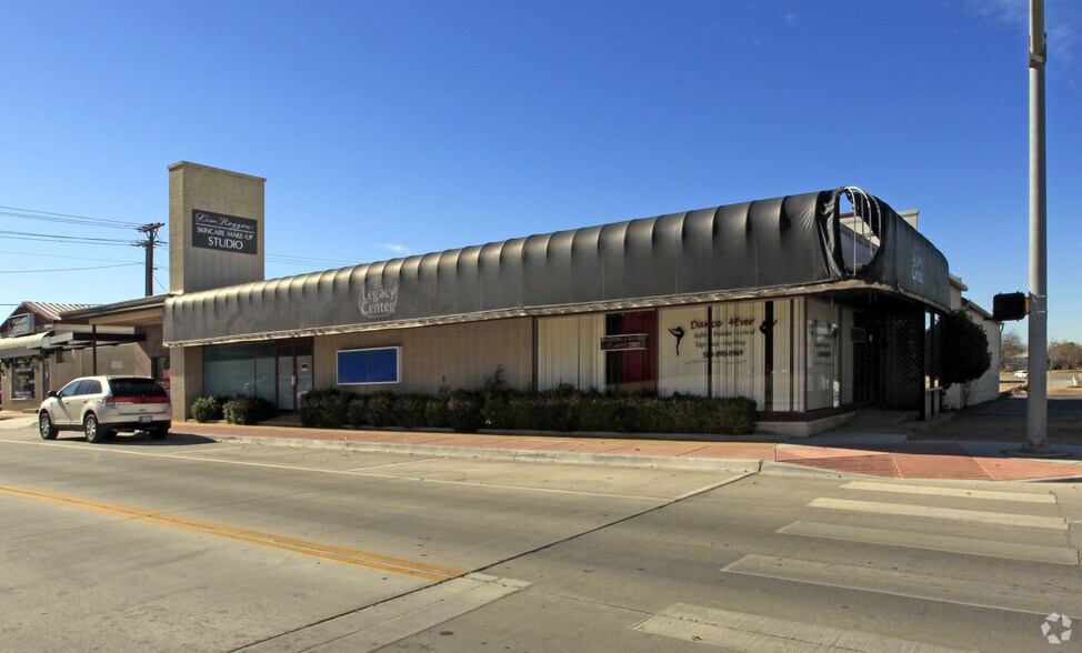 15 N 10th St, Duncan, OK à vendre - Photo du bâtiment - Image 2 de 16