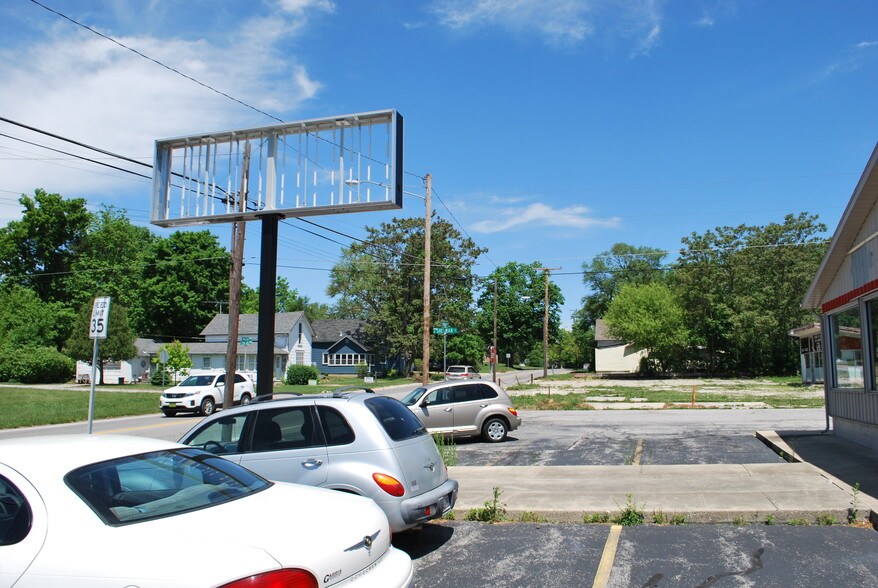 801 S Walnut St, Hartford City, IN à vendre - Autre - Image 2 de 8