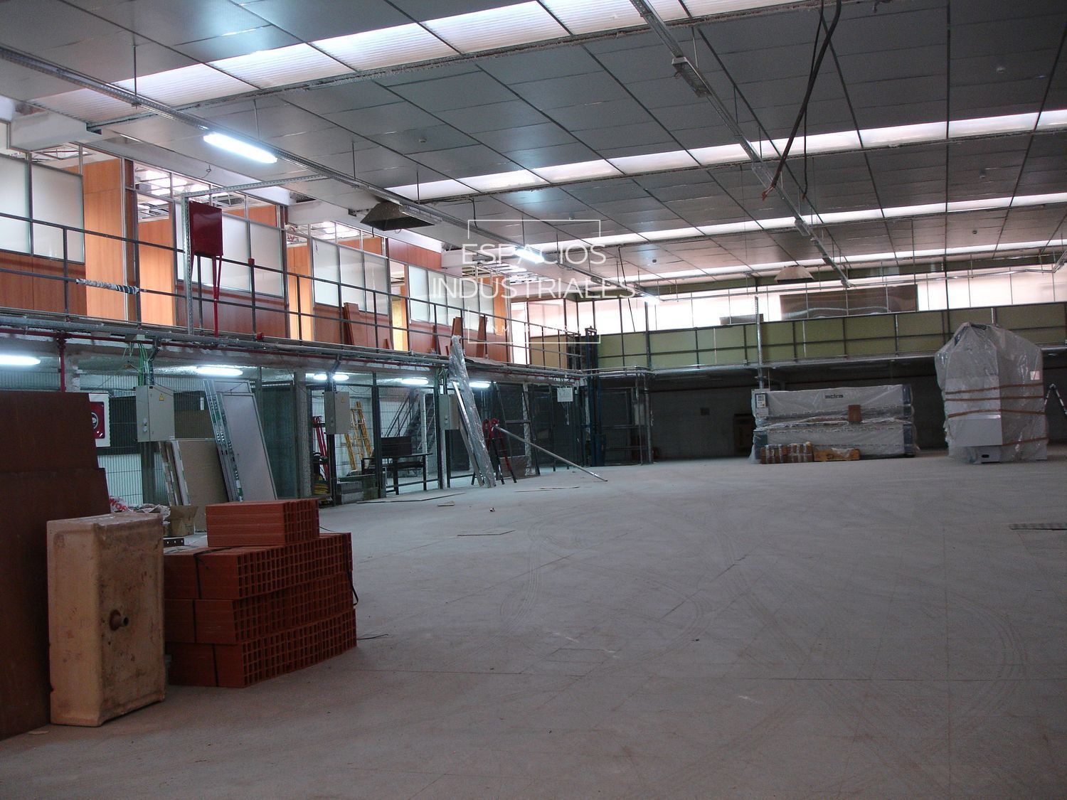 Industriel dans Madrid, Madrid à vendre Photo principale- Image 1 de 33