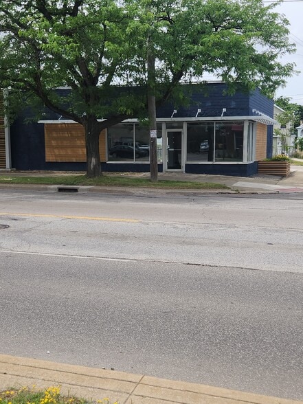 3700 Lee Rd, Shaker Heights, OH for lease - Building Photo - Image 3 of 6