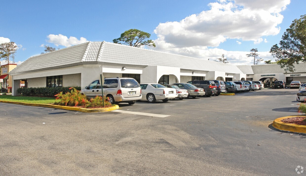 7200 W Commercial Blvd, Lauderhill, FL à vendre Photo du bâtiment- Image 1 de 1