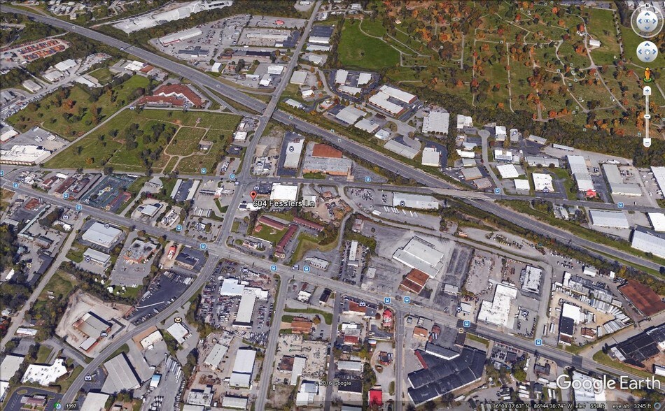 604 Fesslers Ln, Nashville, TN à vendre - Photo du bâtiment - Image 2 de 3