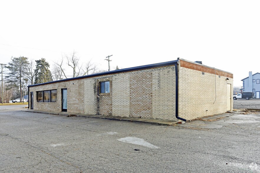 3115 Dixie Hwy, Waterford, MI for lease - Building Photo - Image 2 of 9