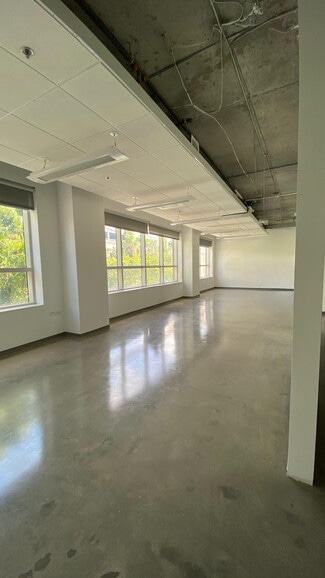 More details for 3250-3260 NE 1st Ave, Miami, FL - Office for Lease