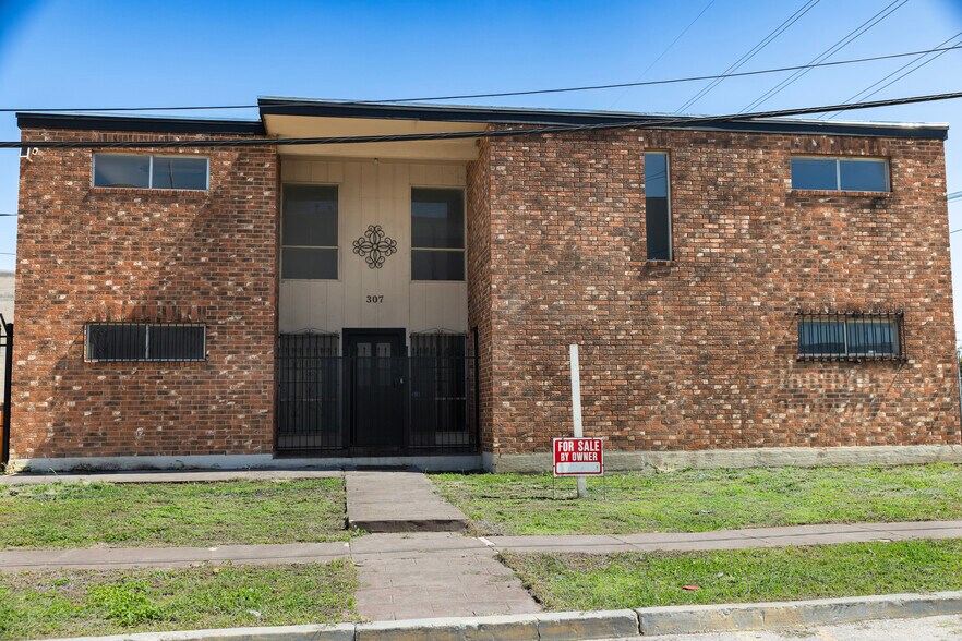 307-311 Lombrano St, San Antonio, TX à louer - Photo du bâtiment - Image 3 de 53